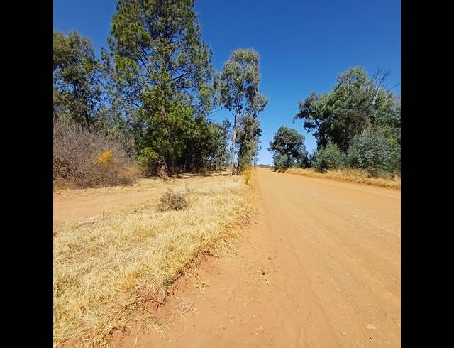21,000M² VACANT LAND FOR SALE IN COOPERVILLE